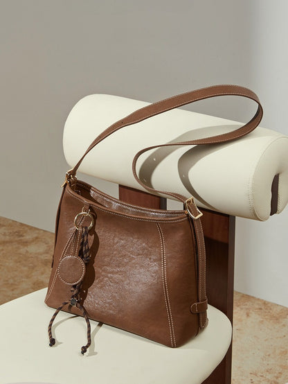 Artisan Stitched Genuine Leather Bag - Vintage Western Shoulder Tote with Tassel