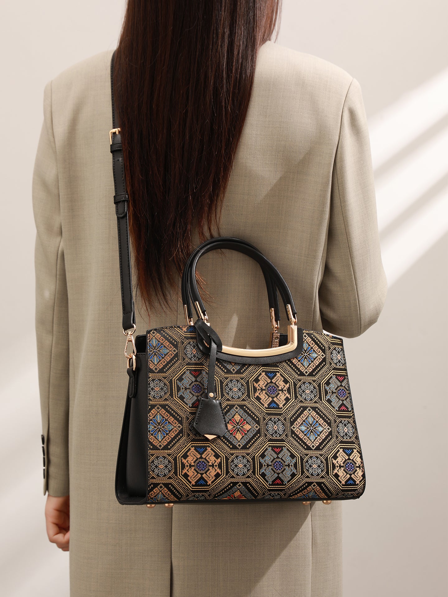 Luxurious Vegan Eco-Leather Jacquard Clutch Bag