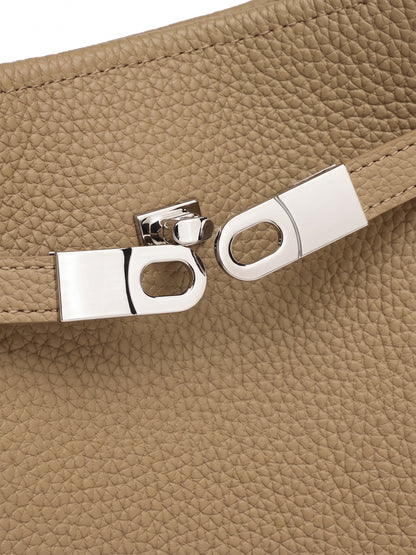 Borsa a secchiello senza tempo in vera pelle con hardware di lusso doppio D lucido