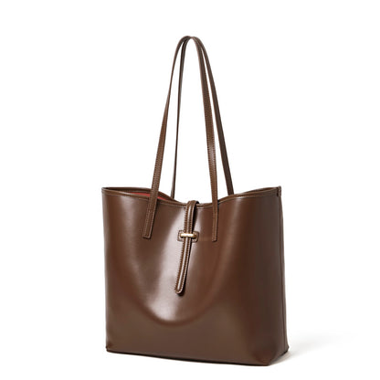 Set di ampie borse tote semplici in vera pelle, minimaliste, da spalla