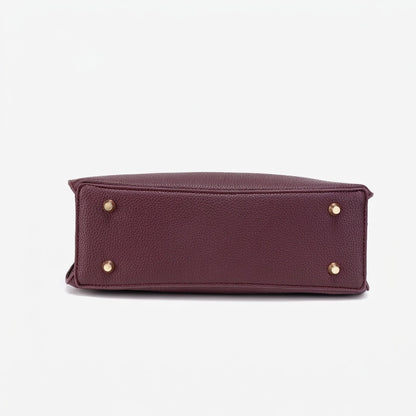 Moderne, schlanke Tote-Clutch aus veganem Öko-Leder  