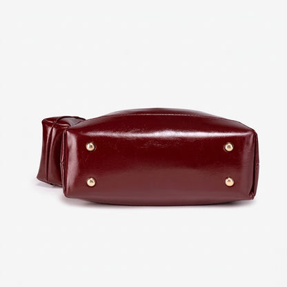 Retro glänzende Hobo Bag aus veganem Öko-Leder mit Mini-Tasche  
