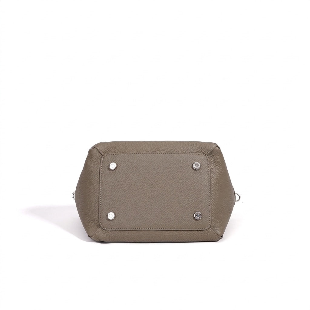 Geantă clutch mini tip găleată, casual, din piele naturală