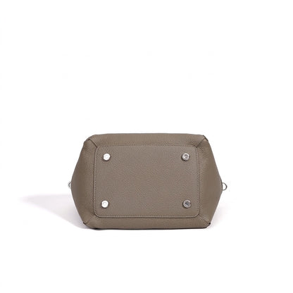 Geantă clutch mini tip găleată, casual, din piele naturală