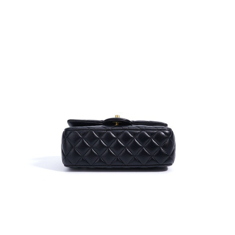 Refined Quilted Genuine Sheepskin Flap Clutch Bag