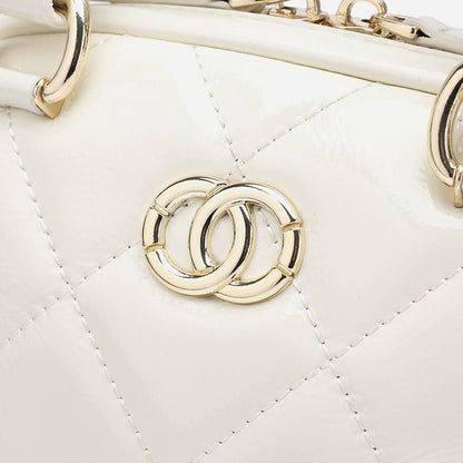 Exquisite Glossy Genuine Leather Quilted Chain Clutch Bag