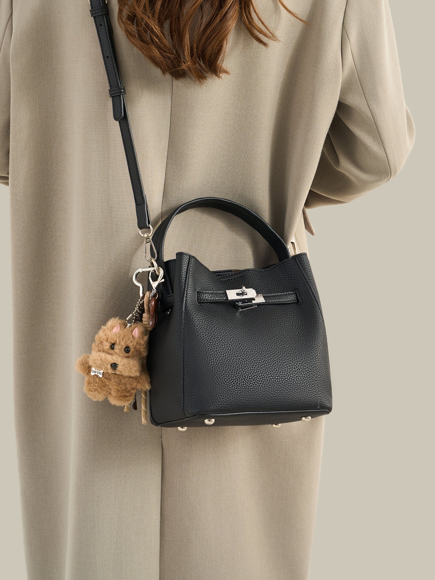Mellow Pebble Textured Vegan Eco-Leather Bucket Bag with Fluffy Puppy Charm