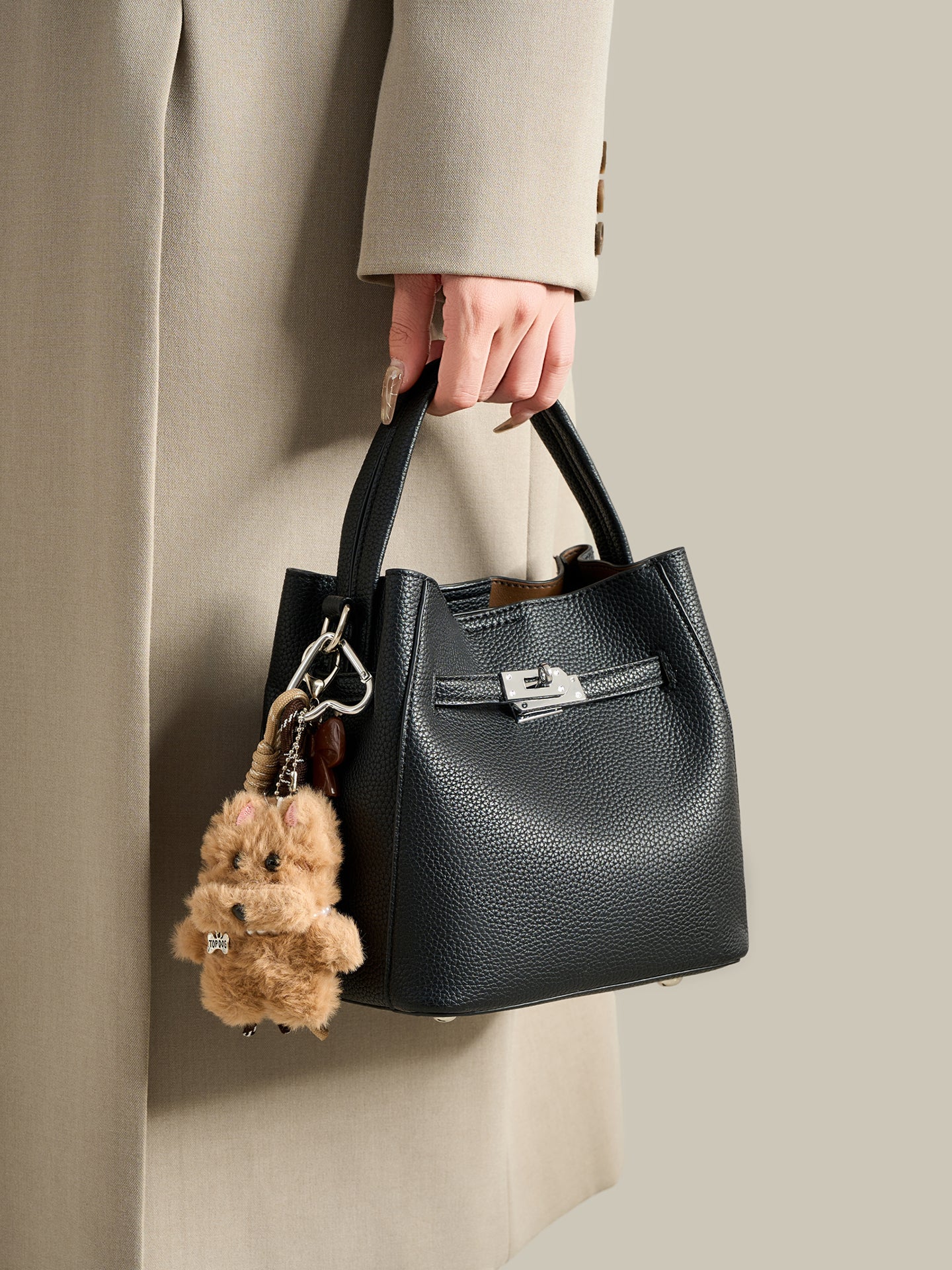 Mellow Pebble Textured Vegan Eco-Leather Bucket Bag with Fluffy Puppy Charm