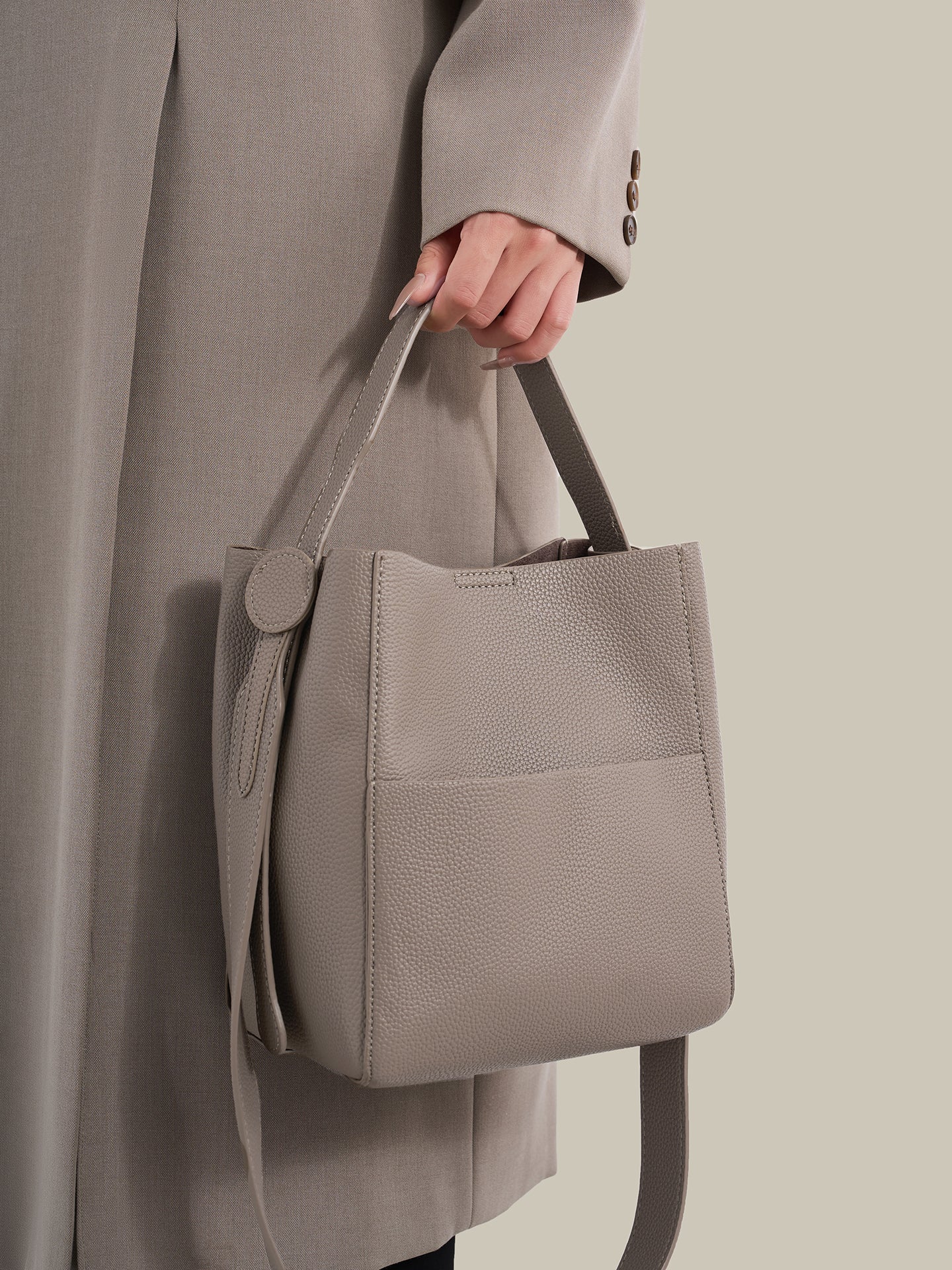 Supple Pebbled Vegan Eco-Leather Bucket Clutch Bag