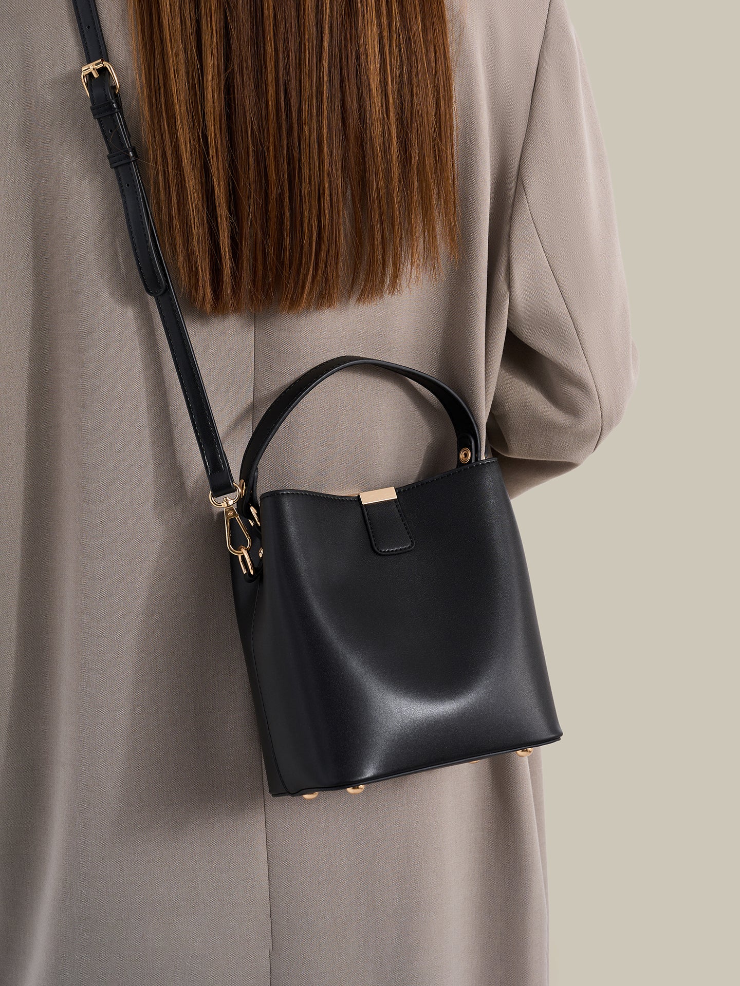 Vintage Vegan Eco-Leather Bucket Clutch Bag