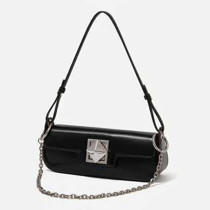 Bolso baguette minimalista de cuero genuino liso con hebilla plateada