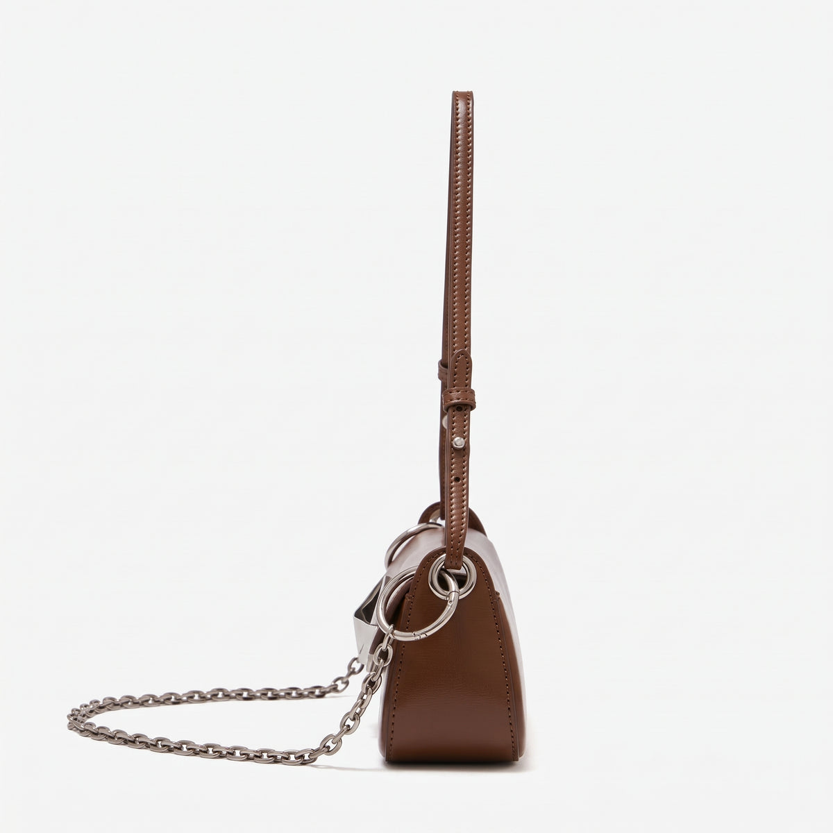 Bolso baguette minimalista de cuero genuino liso con hebilla plateada