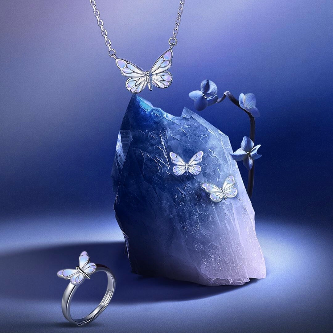 Leuchtender Traum Blauer Schmetterlingsring