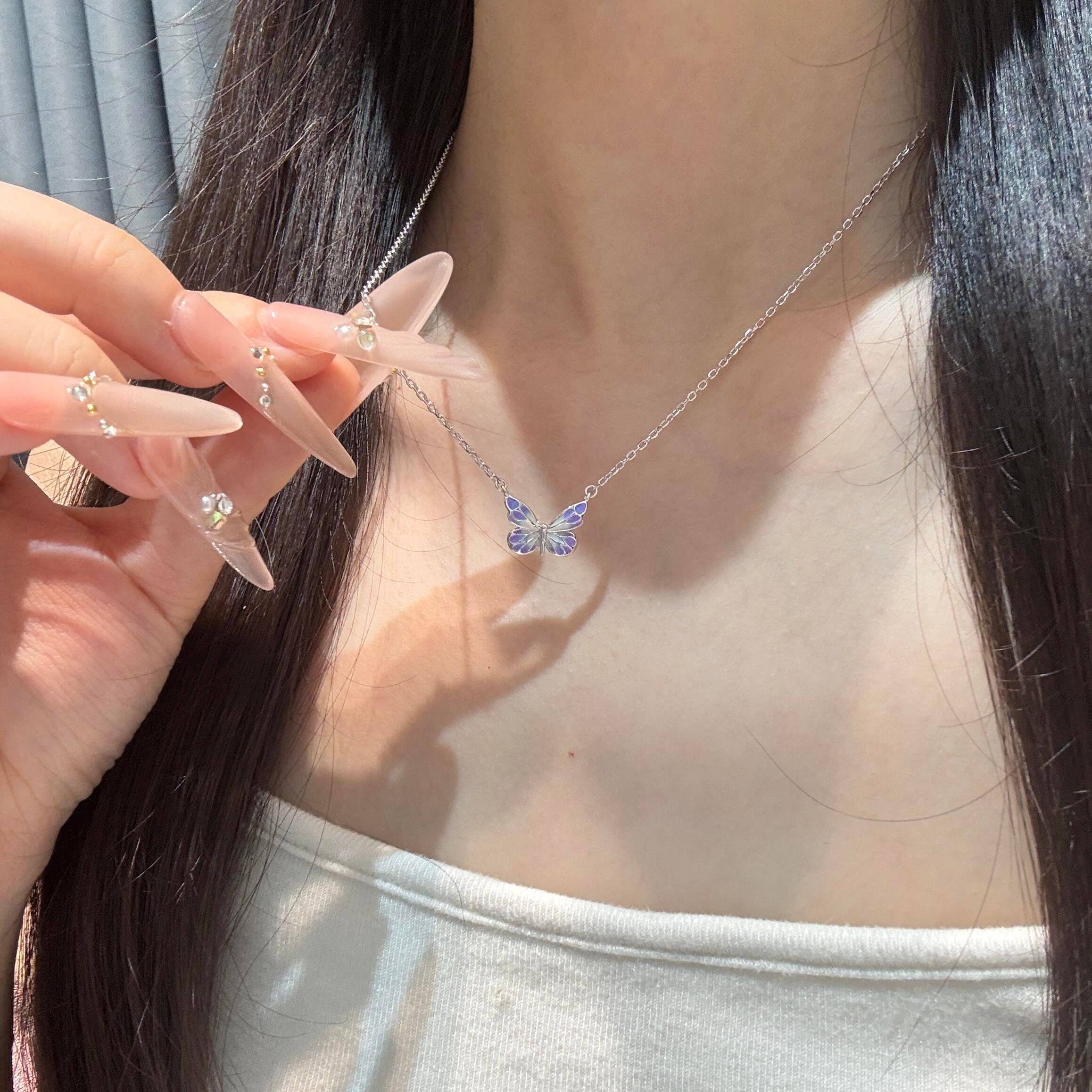 限定版】ルミナスドリーム パープルバタフライ ネックレス – VELOISSE