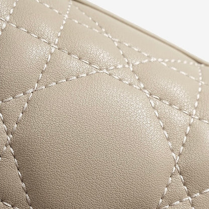 Damen-Boston-Clutch aus echtem Leder, gesteppt