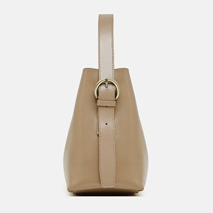 Große Umhängetasche aus echtem Leder für Damen – pflanzlich gegerbte Commuter Crossbody