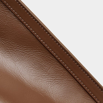 Bolso Tote de Cuero Avellana Atemporal para Mujer con Accesorios Metálicos