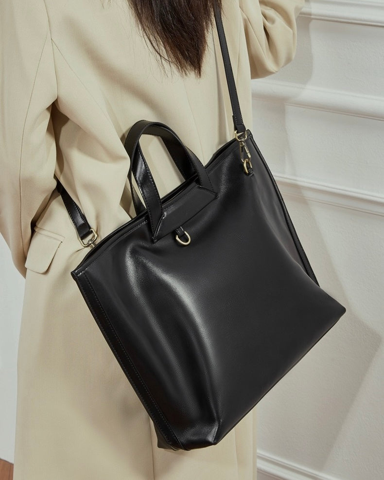 Bolso Tote de Cuero Avellana Atemporal para Mujer con Accesorios Metálicos