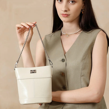 Luxuriöse Bucket Bag aus gewachstem Top-Grain-Leder für Damen