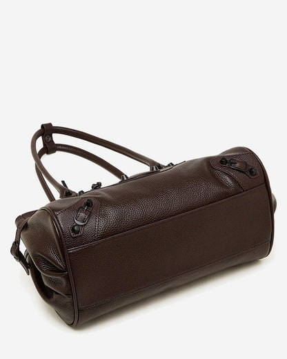 Schultertasche aus genarbtem Leder für Damen mit lässiger Silhouette