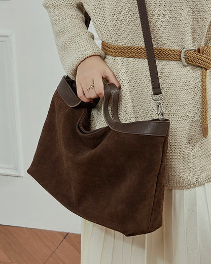 Bolso Tote Estructurado de Ante de Chocolate y Cuero Genuino