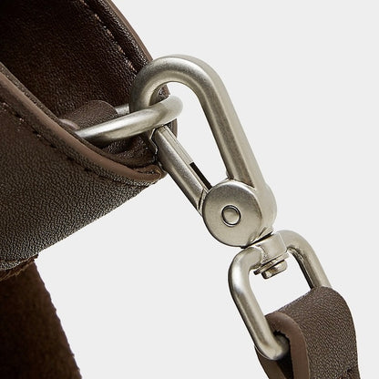 Bolso Tote Estructurado de Ante de Chocolate y Cuero Genuino