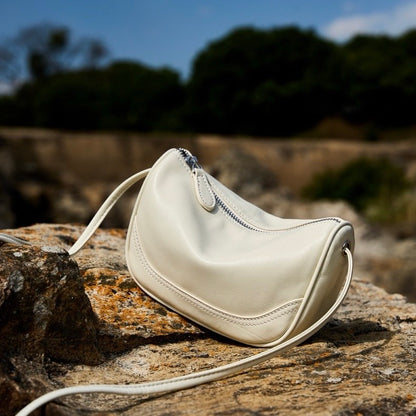 Mini-Umhängetasche aus echtem Leder für Damen – Elegante Handtasche aus genarbtem Leder für den Alltag