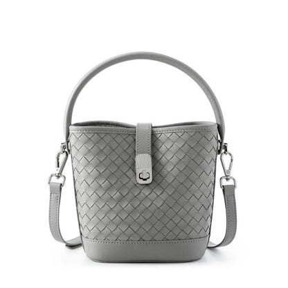 Women’s Genuine Sheepskin Woven Bucket Bag – Elegant Commuter Style