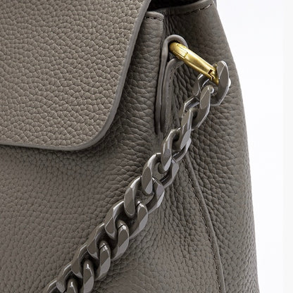 Damen-Umhängetasche aus echtem Leder mit Muschelkette