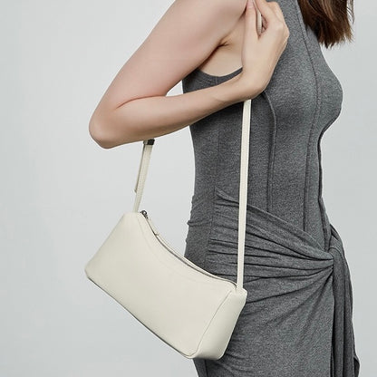 Minimalistische, weiche Umhängetasche aus echtem Leder für Damen