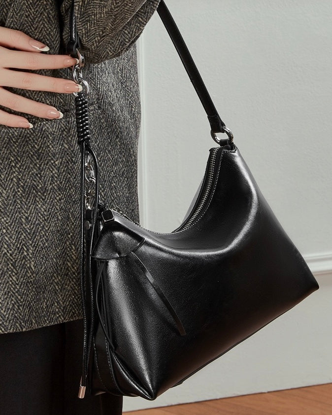 Bolso Hobo de Cuero Genuino para Mujer con Correa Anudada y Detalle de Lazo