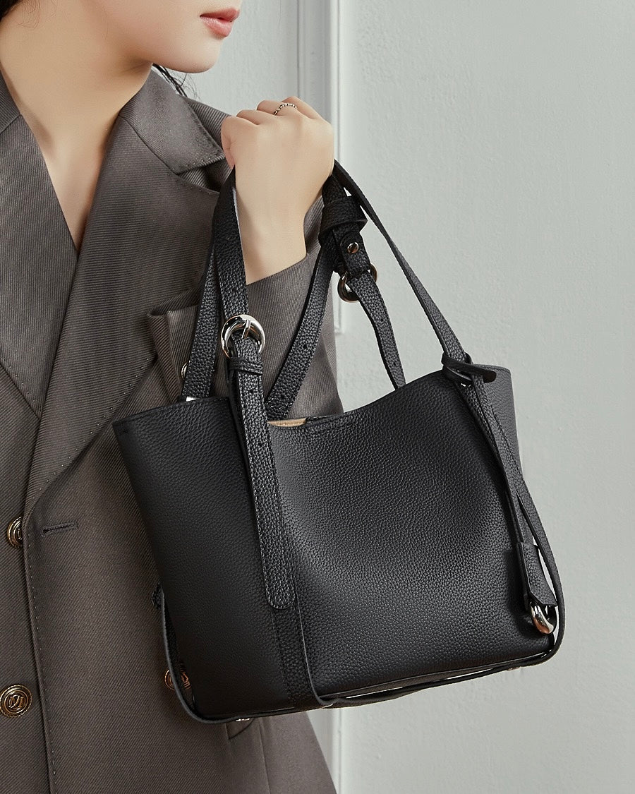 Elegante Damen-Beuteltasche aus echtem Togo-Leder mit passendem Beutel