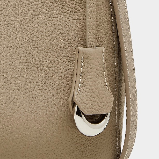 Elegante Damen-Beuteltasche aus echtem Togo-Leder mit passendem Beutel