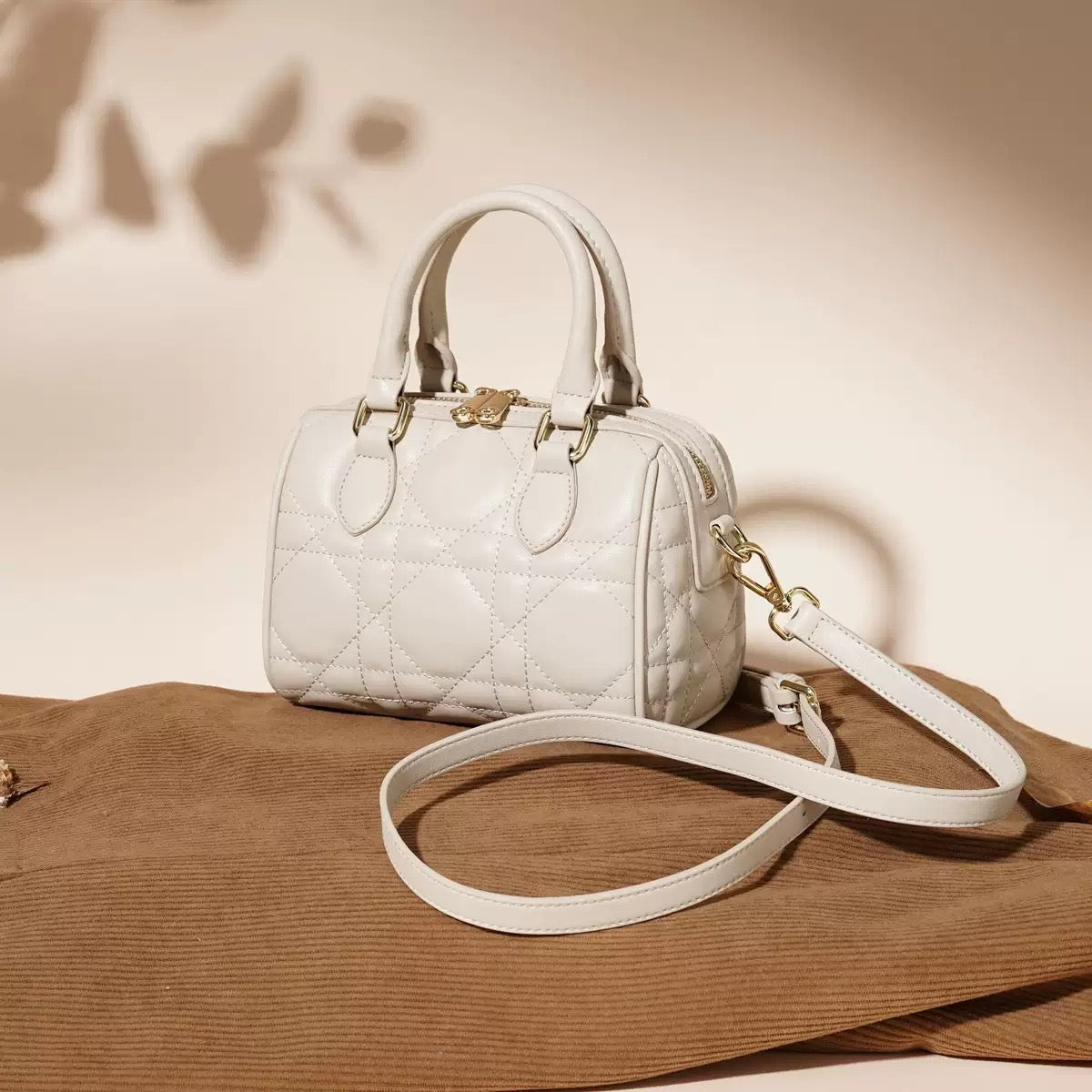 Damen-Boston-Clutch aus echtem Leder, gesteppt