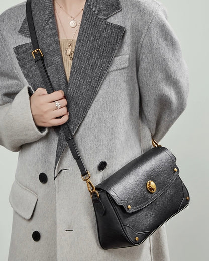 Bolso bandolera cruzado para mujer Eclipse Ash de cuero genuino con hebilla