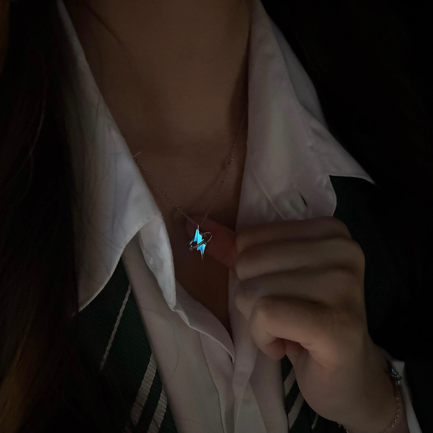 [Limited Edition] Luminous Aether Bolt Necklace