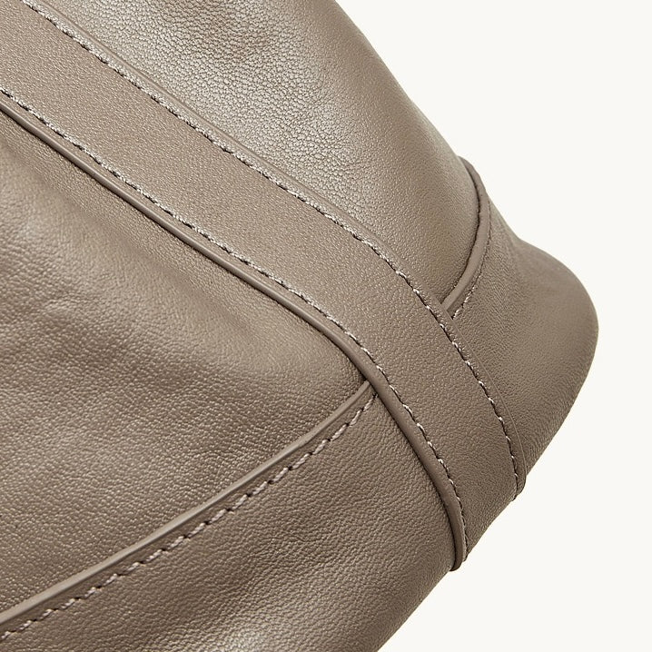 Vintage Genuine Leather Bag with Versatile 2-Way Carry - Classic Work Satchel