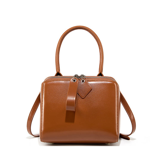 Women’s Genuine French Inspired Chic & Niche Crossbody Bag