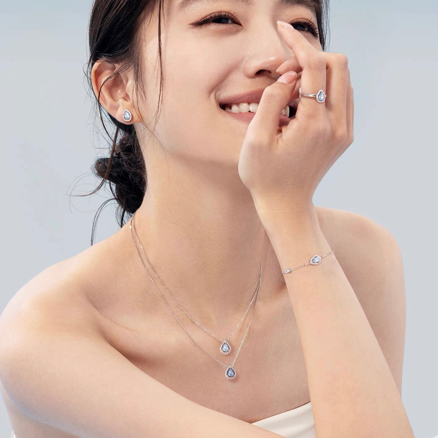 Ocean Blue Mermaid Tear Necklace