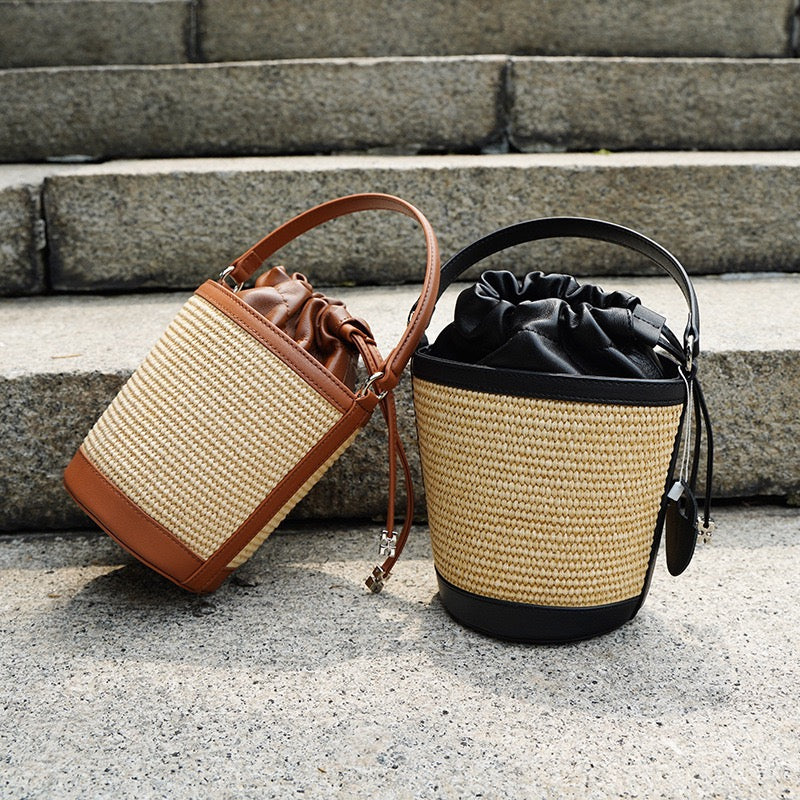 Luxury Women's Lambskin Woven Crossbody Handheld Barrel Bag for Beach Vacation