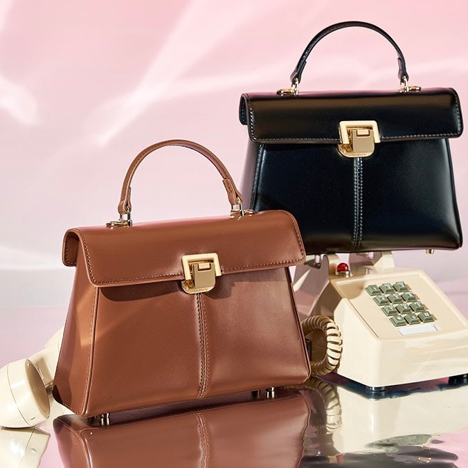 Damenhandtasche aus echtem Leder mit Hufeisenschnalle 
