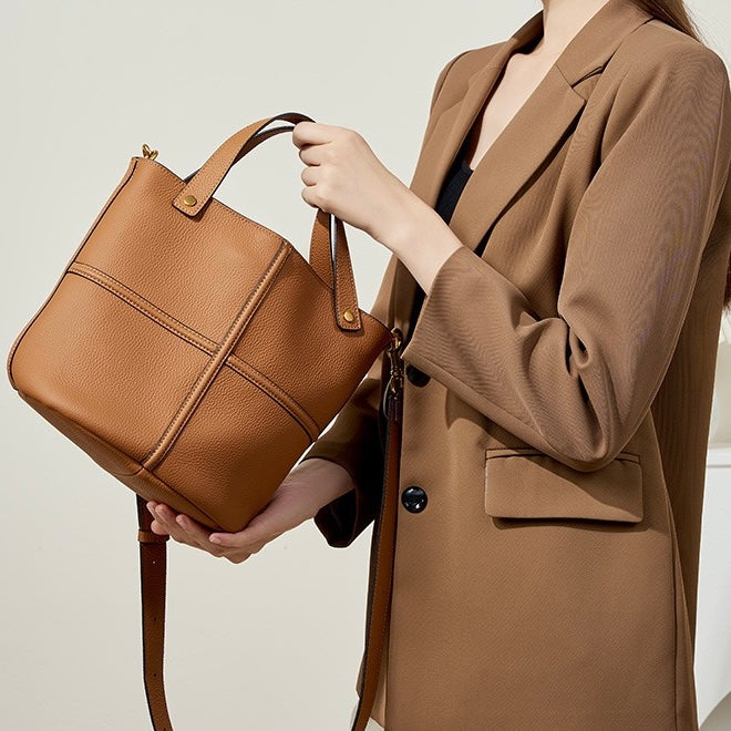 Women’s Genuine Leather Large Capacity Bucket Bag