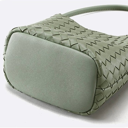 Handmade Women's Genuine Sheepskin Retro Woven Bucket Bag