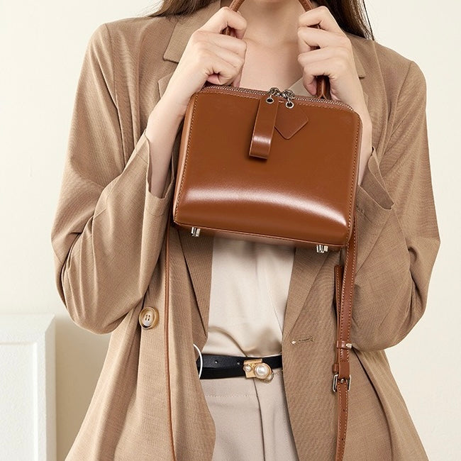 Women’s Genuine French Inspired Chic & Niche Crossbody Bag