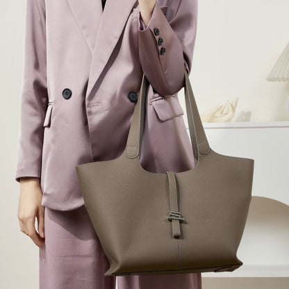 2025 New Women’s Genuine Leather Large Capacity Commuter Tote Bag
