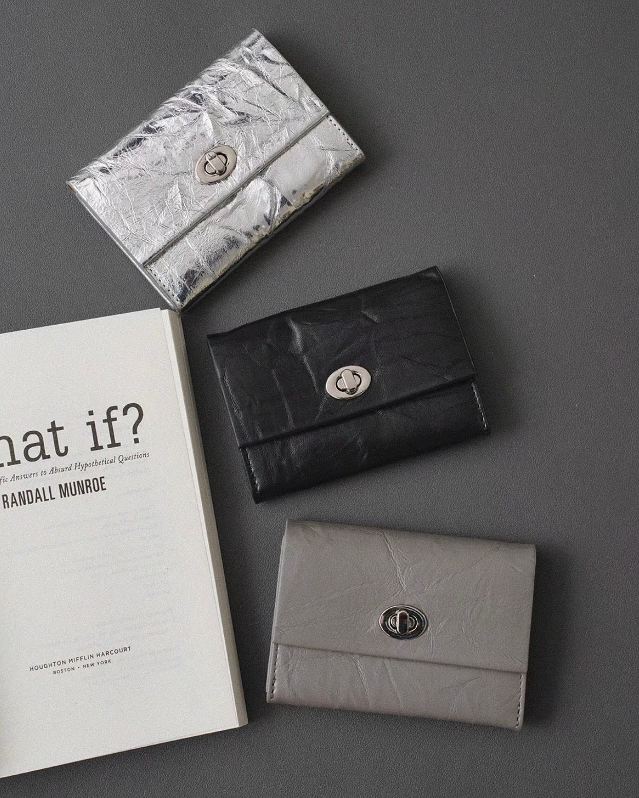 Crackle Leather Multi-Wallet – Premium Top-Grain Organizer