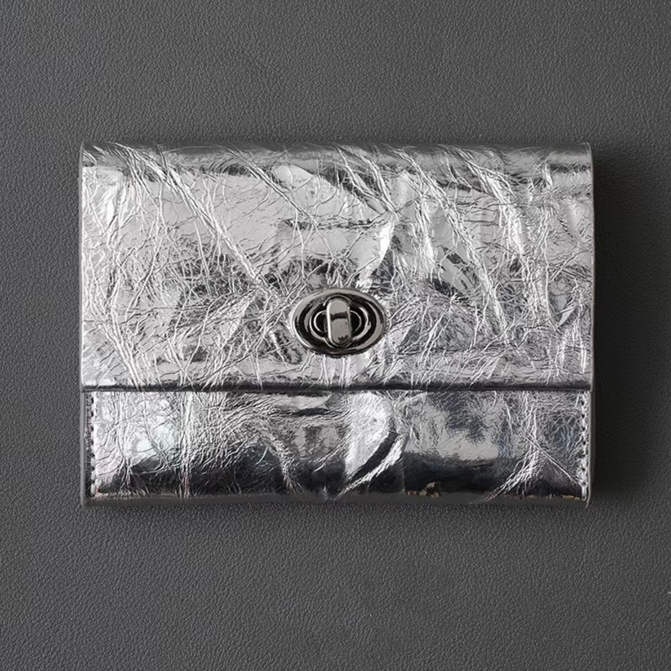 Crackle Leather Multi-Wallet – Premium Top-Grain Organizer