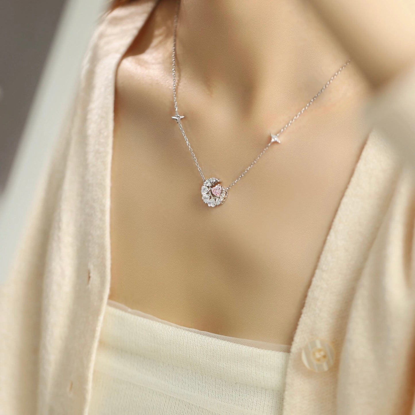 [Limited Edition] Pink Heart Lunar Halo Necklace