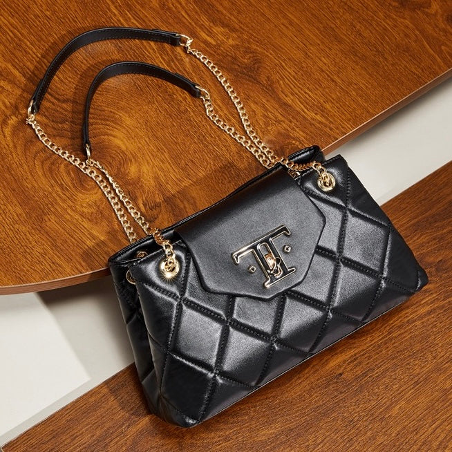 Women’s Genuine Leather Chain Shoulder Crossbody Bag in Commuter Chic Style