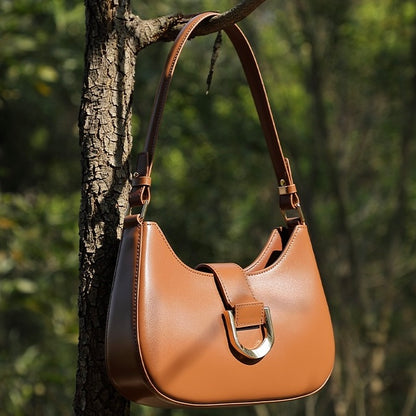 Women’s Soft Top-Grain Leather Baguette Shoulder Bag in Minimalist Commuter Style